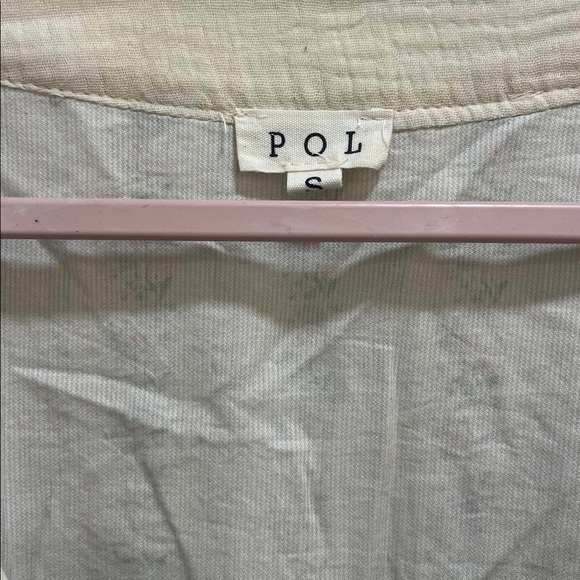 POL Navy and Cream Floral Blouse - Picture 2 of 2